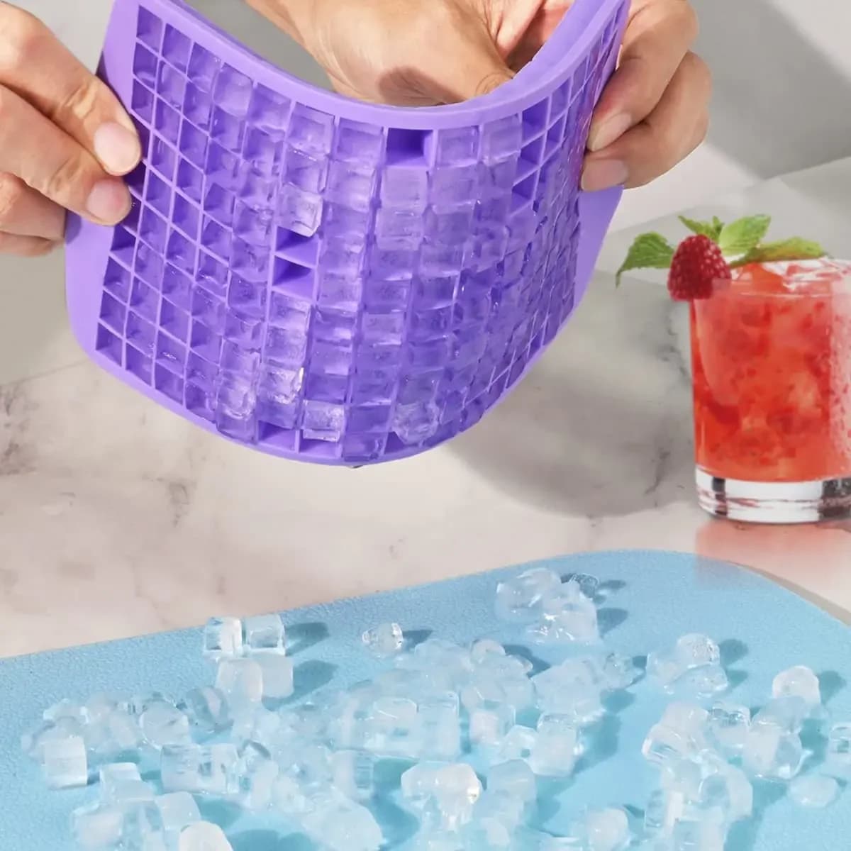 Formička na mini kocky ľadu 160 priehradiek